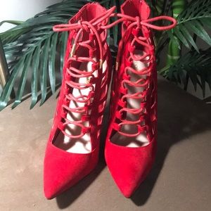 ShoeDazzle Janna Red 5” stiletto heels